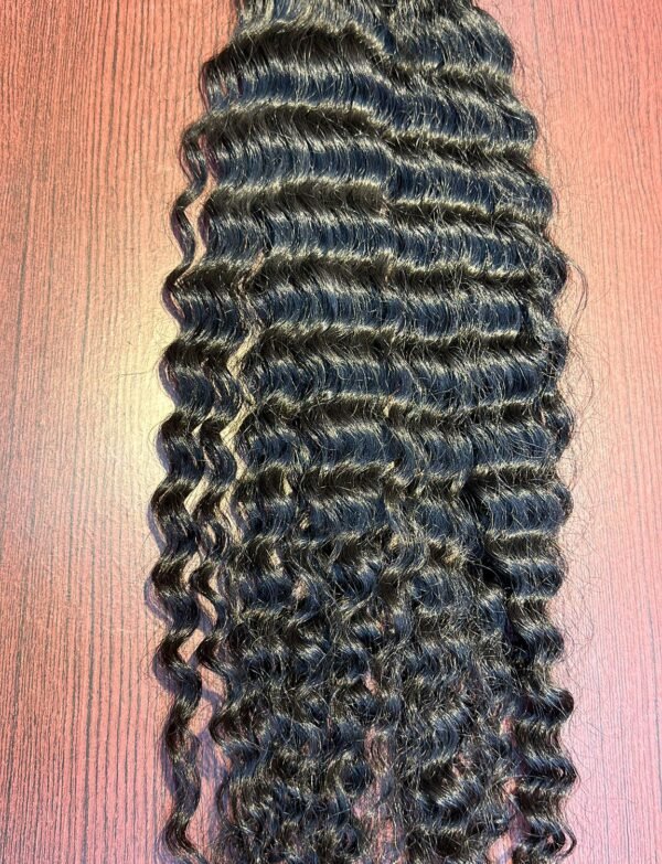 Curly weft hair extensions